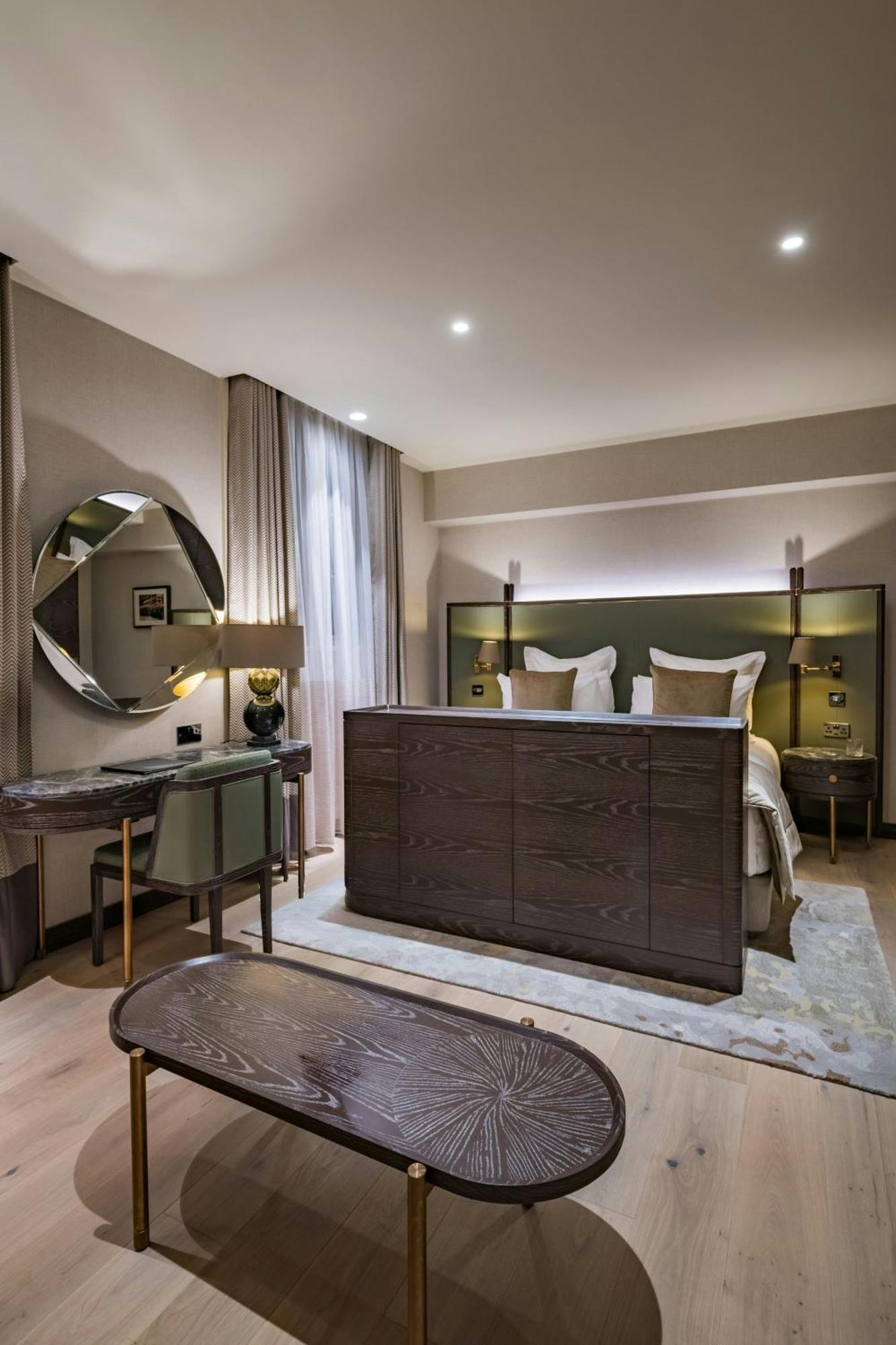 Stock Exchange Hotel, Manchester, Autograph Collection Luaran gambar A bedroom at the hotel